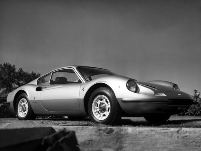 Ferrari Dino foto 4