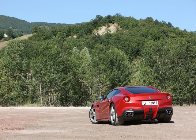 Ferrari F12 Berlinetta photo 74
