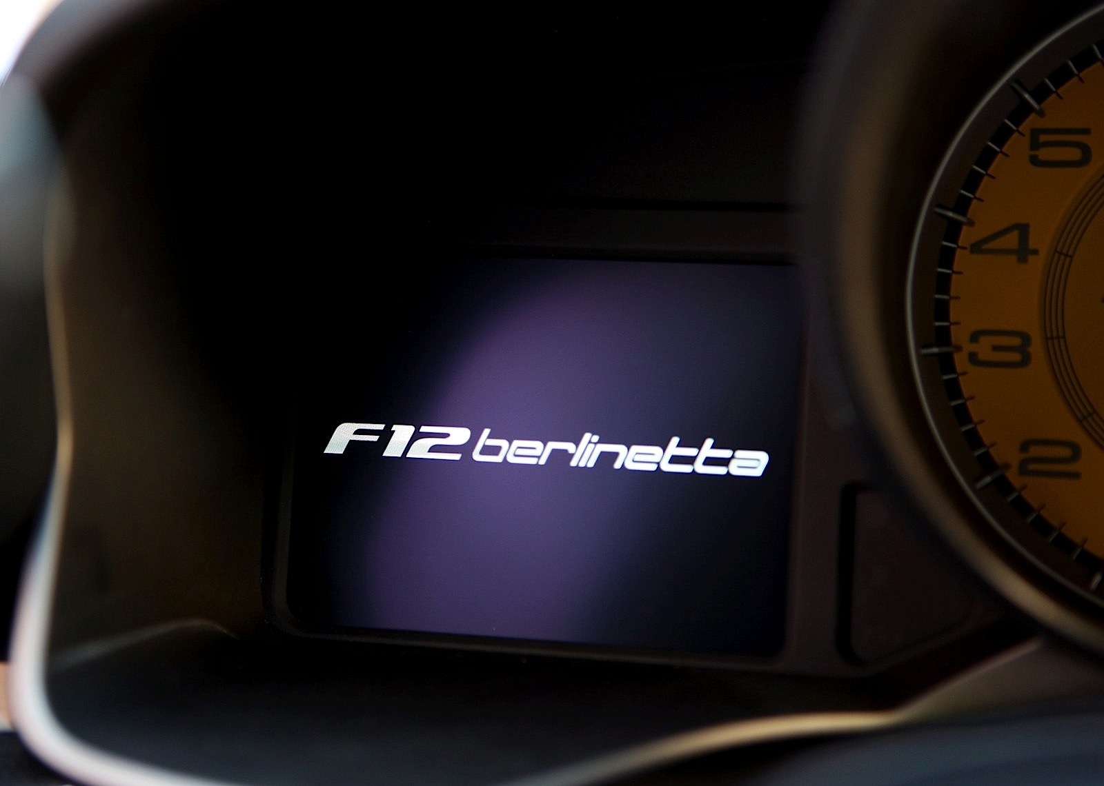 Ferrari F12 Berlinetta photo 129