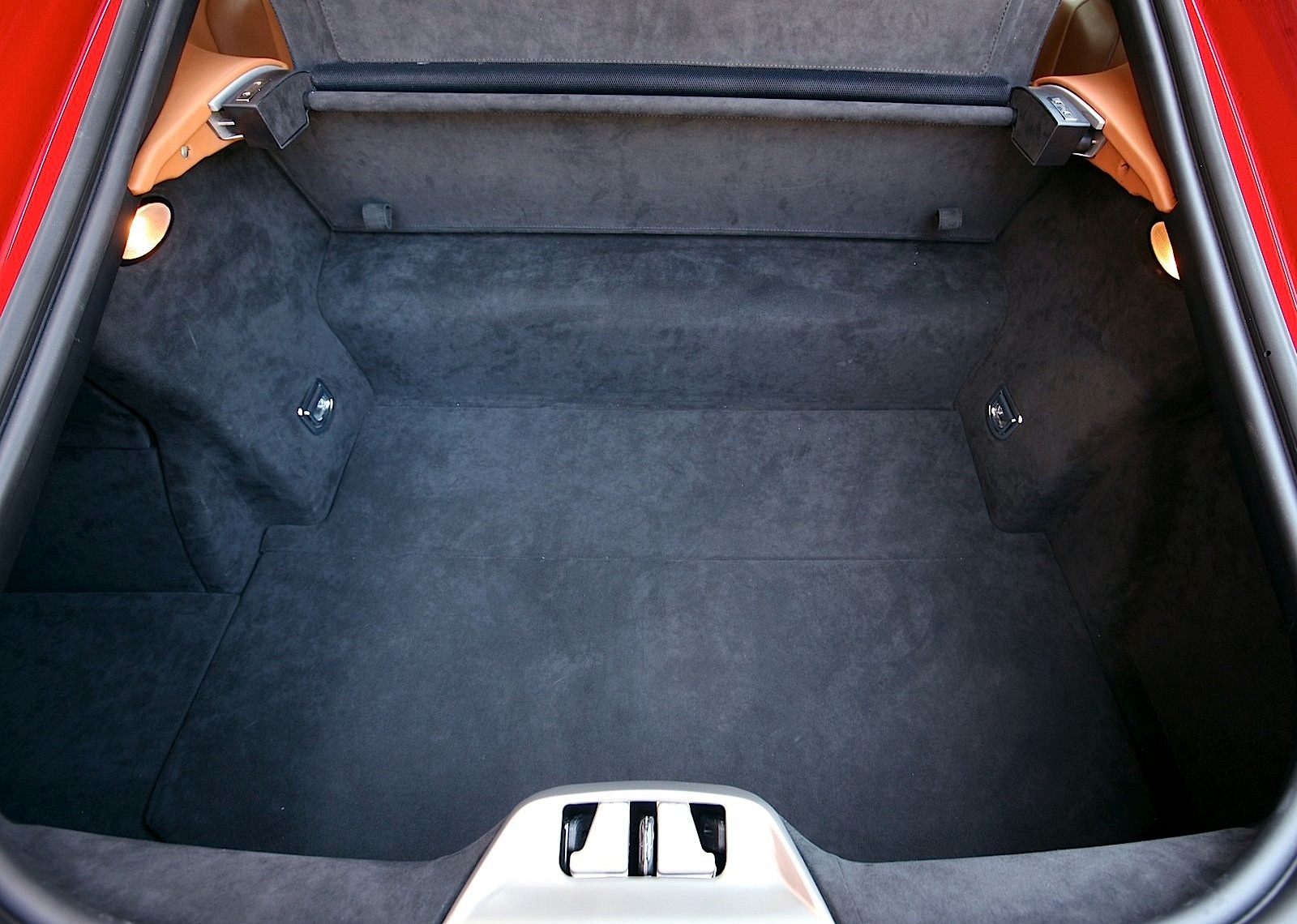 Ferrari F12 Berlinetta photo 136