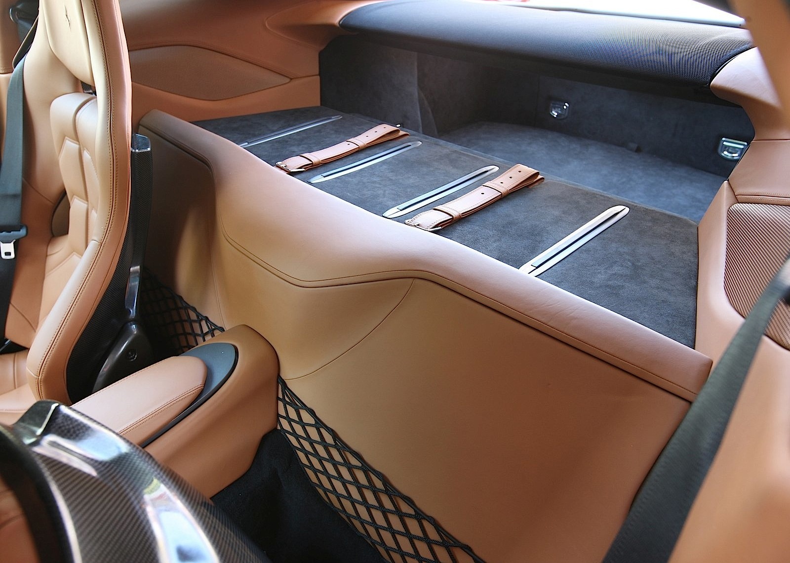 Ferrari F12 Berlinetta photo 138