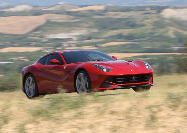Ferrari F12 Berlinetta photo 15