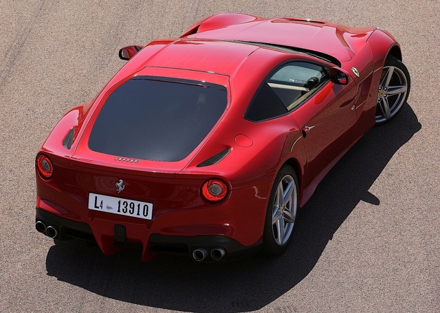 Ferrari F12 Berlinetta photo 36