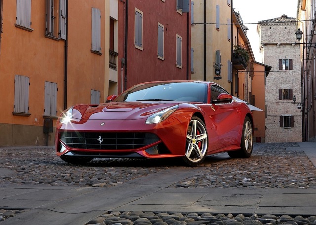 Ferrari F12 Berlinetta photo 48
