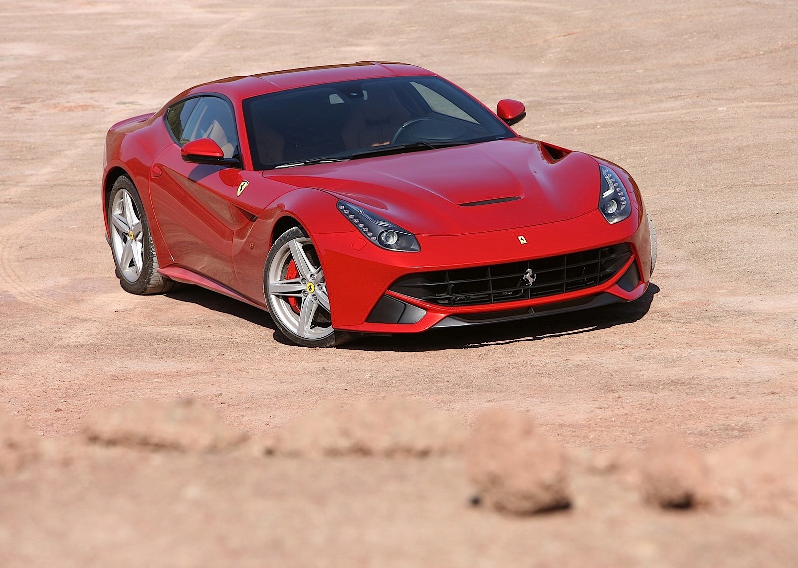 Ferrari F12 Berlinetta photo 50