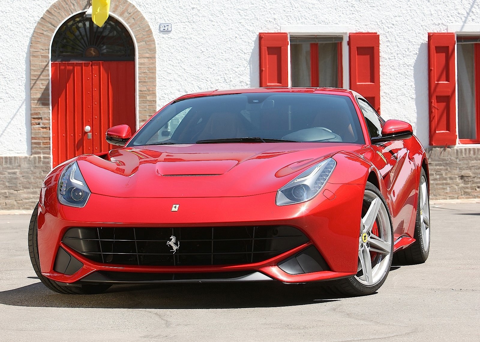 Ferrari F12 Berlinetta photo 53