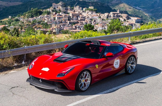 Ferrari F12 Trs foto 4