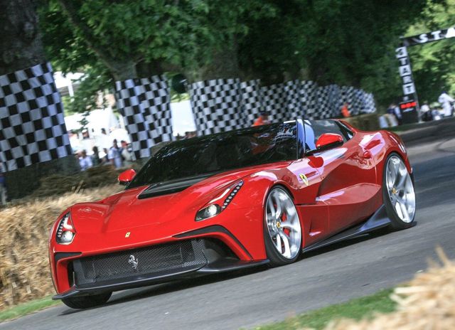 Ferrari F12 Trs foto 8