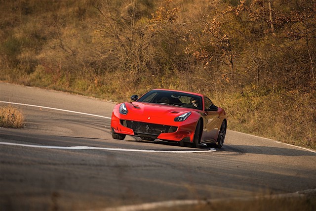 Ferrari F12tdf foto 6