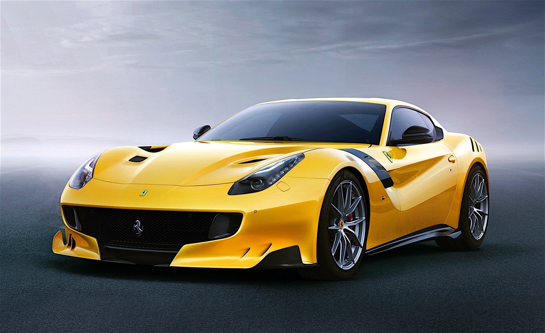 Ferrari F12tdf photo 7