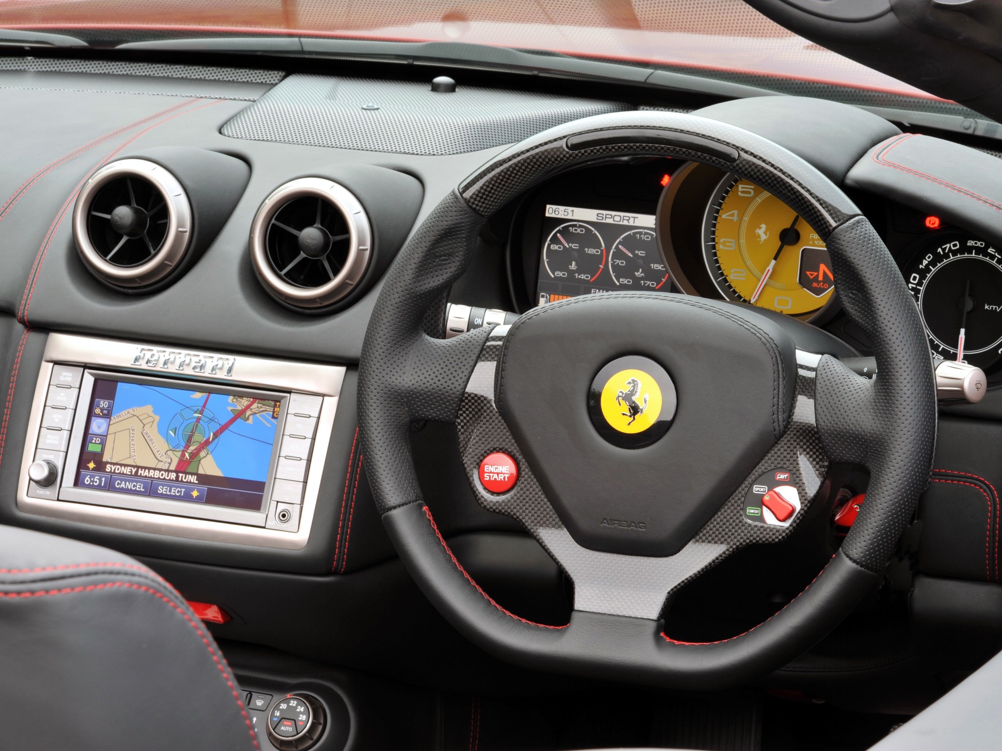 Ferrari F149 California photo 80