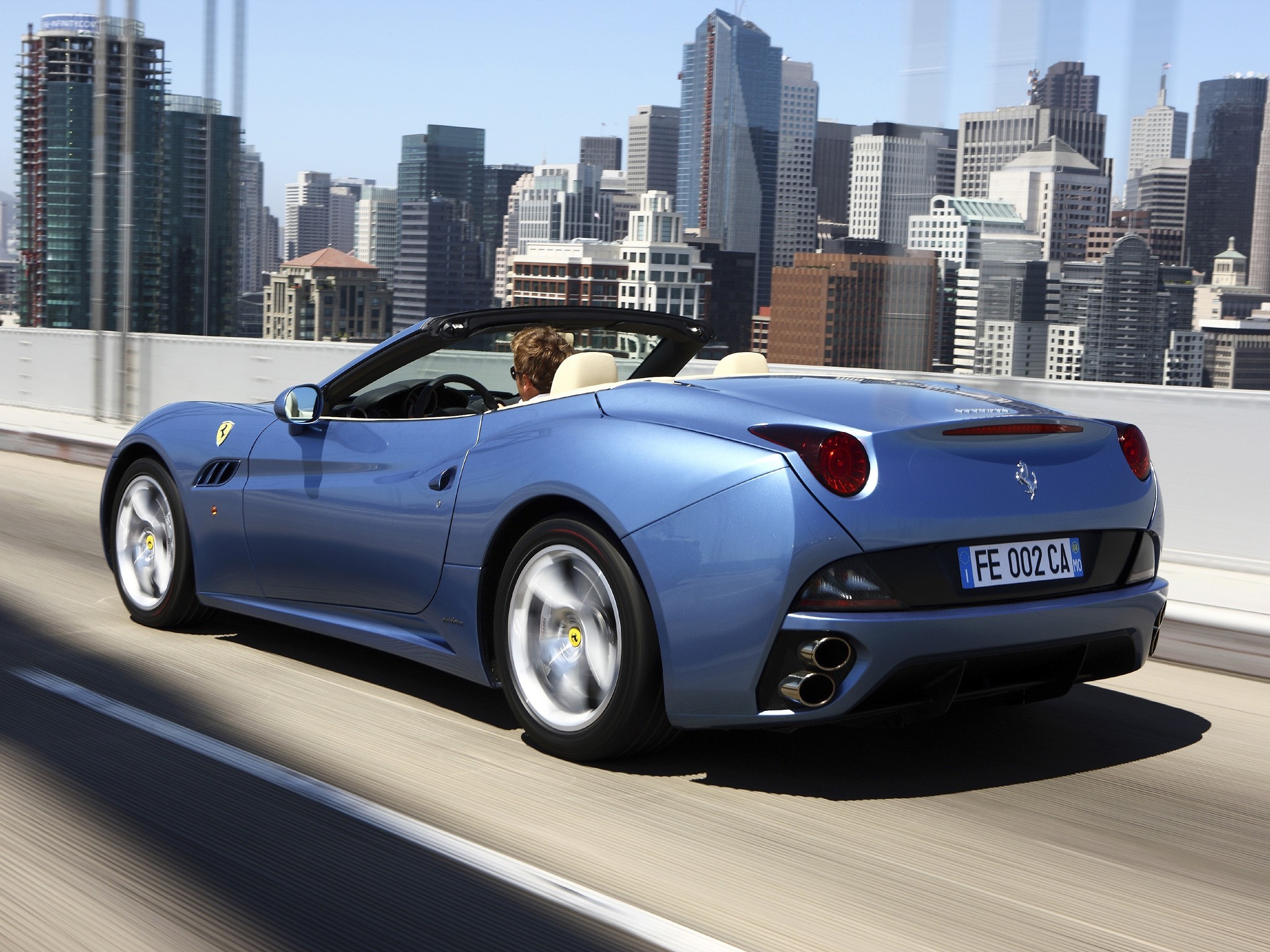 Ferrari F149 California photo 23