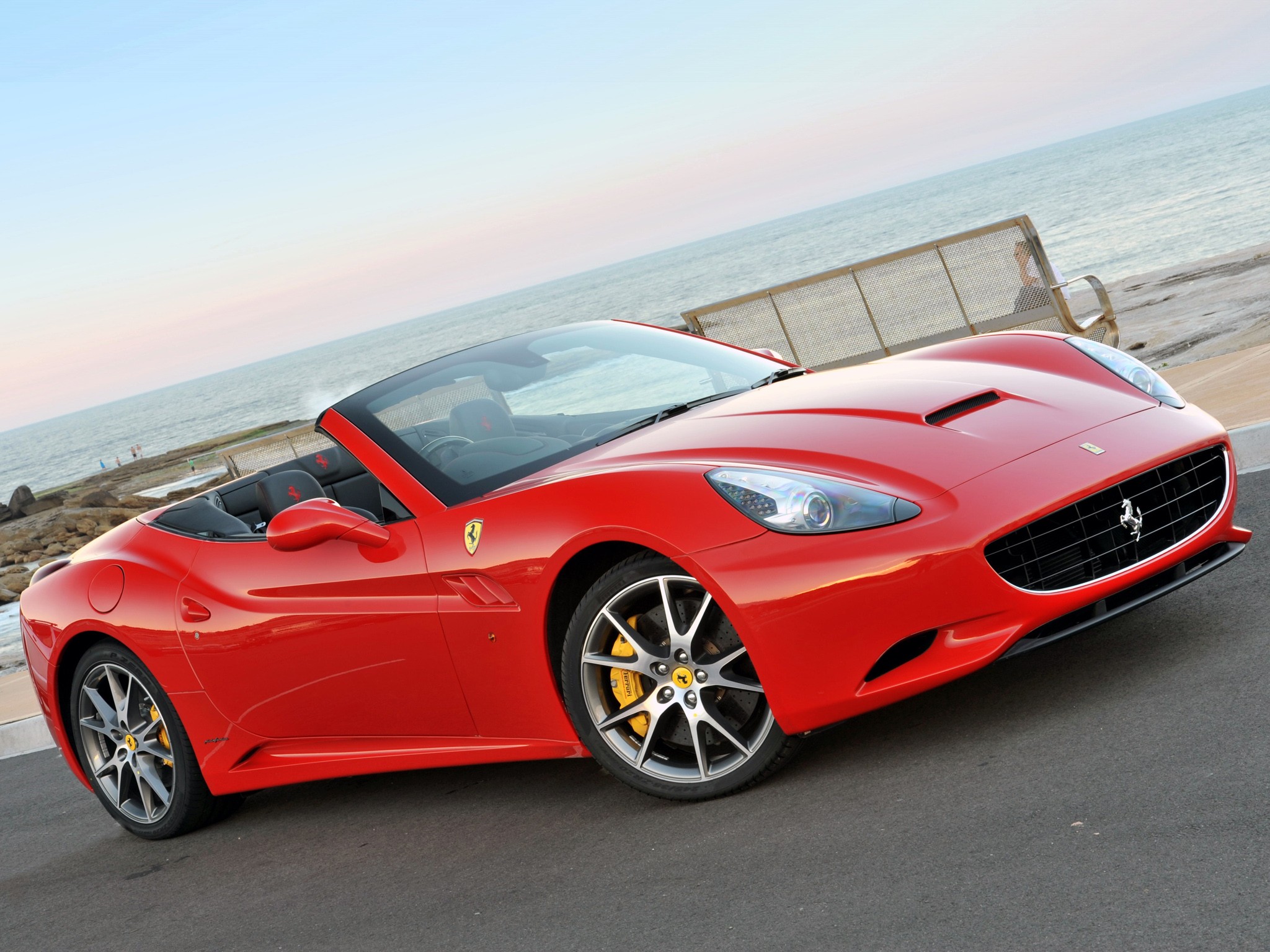 Ferrari F149 California photo 29