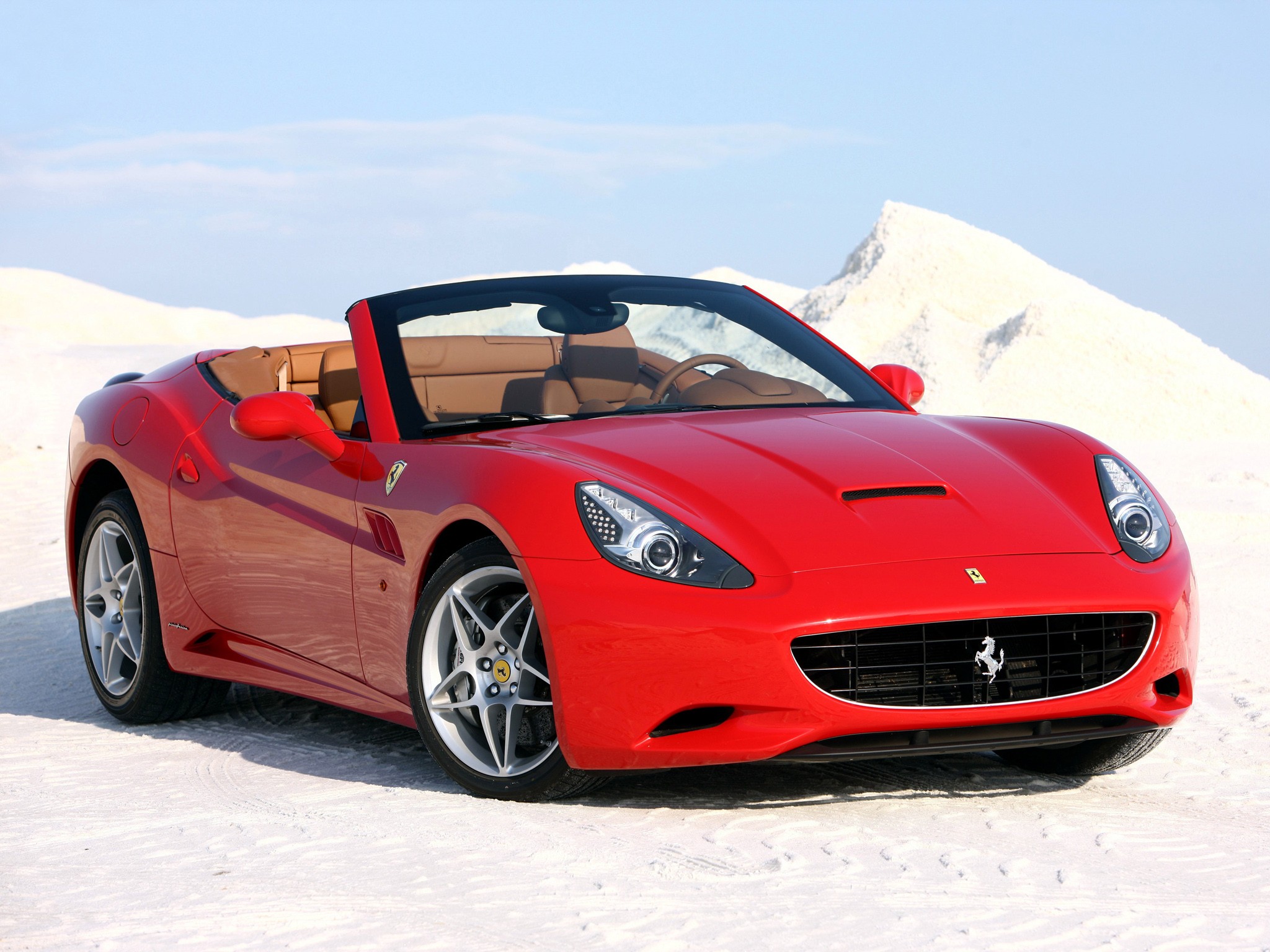Ferrari F149 California photo 37