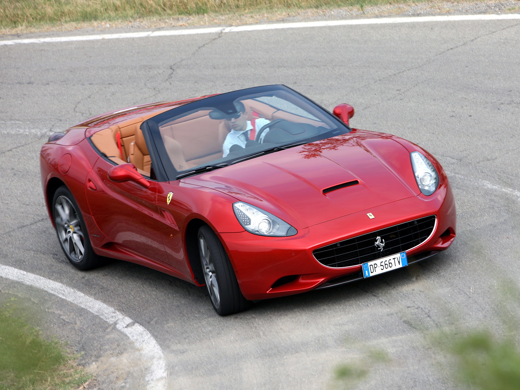 Ferrari F149 California photo 53