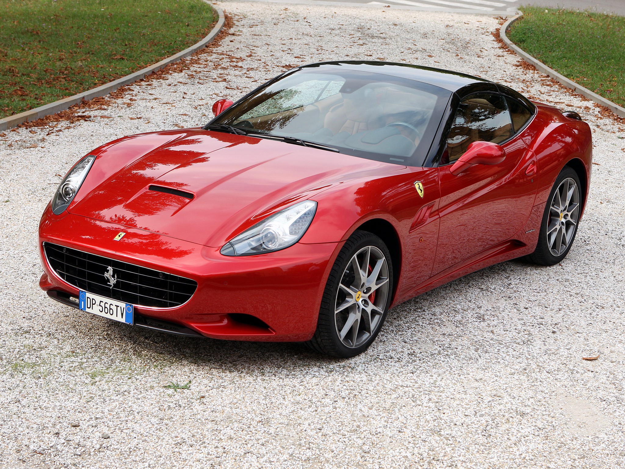 Ferrari F149 California photo 60