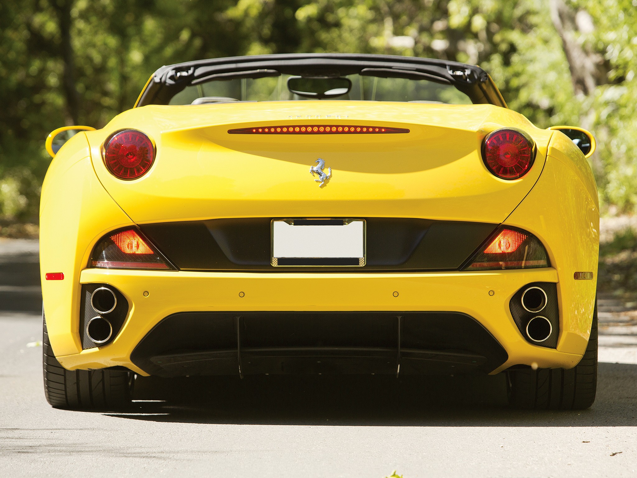 Ferrari F149 California photo 66