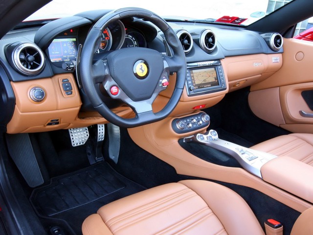 Ferrari F149 California photo 48