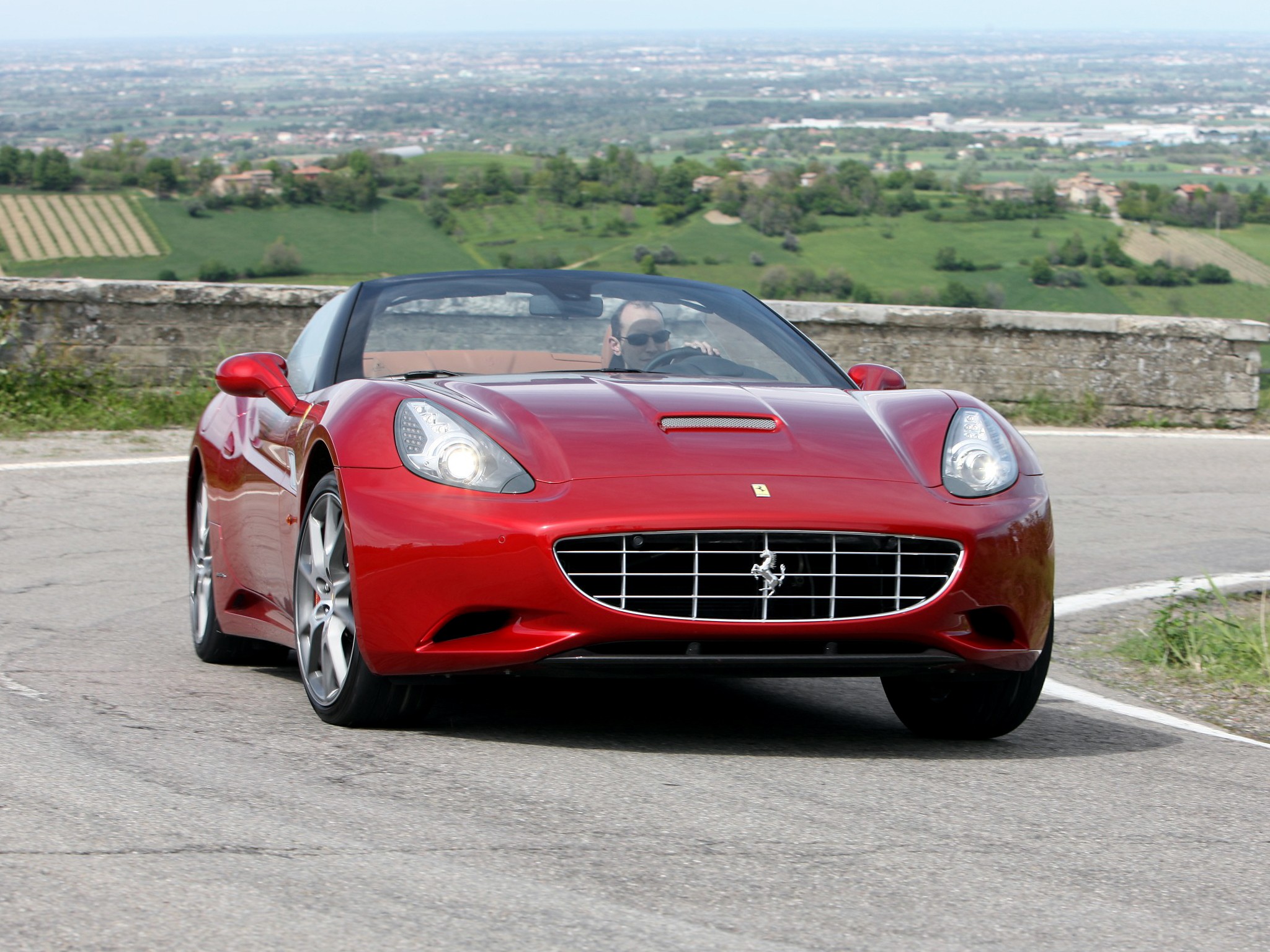 Ferrari F149 California photo 25