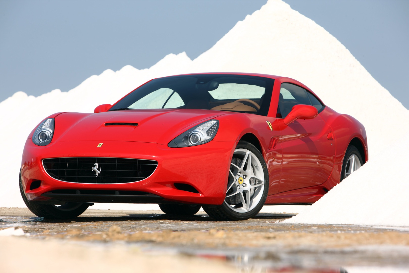 Ferrari F149 California photo 8