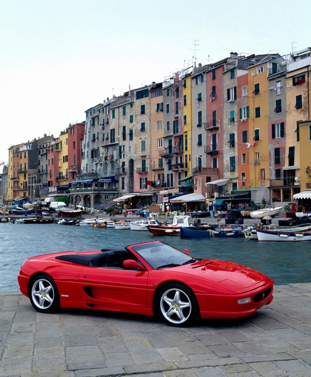 Ferrari F355 Spider foto 2