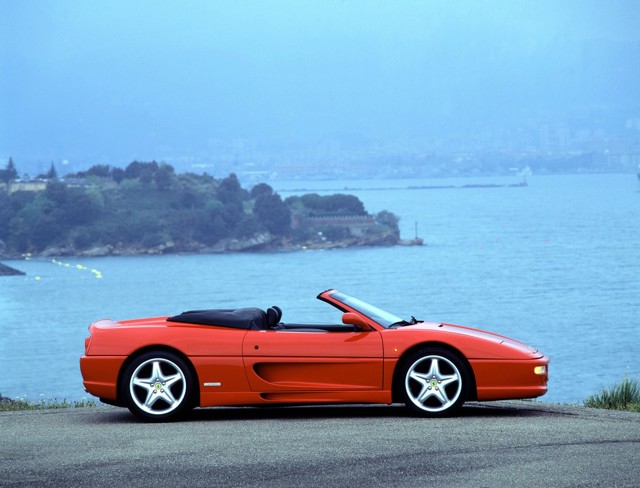 Ferrari F355 Spider foto 18