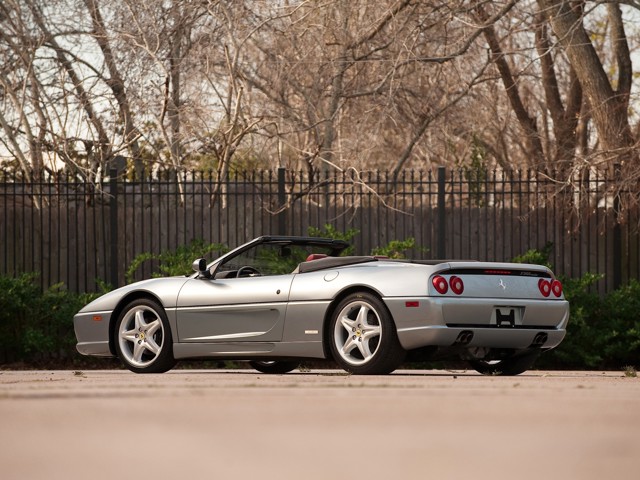 Ferrari F355 Spider foto 23