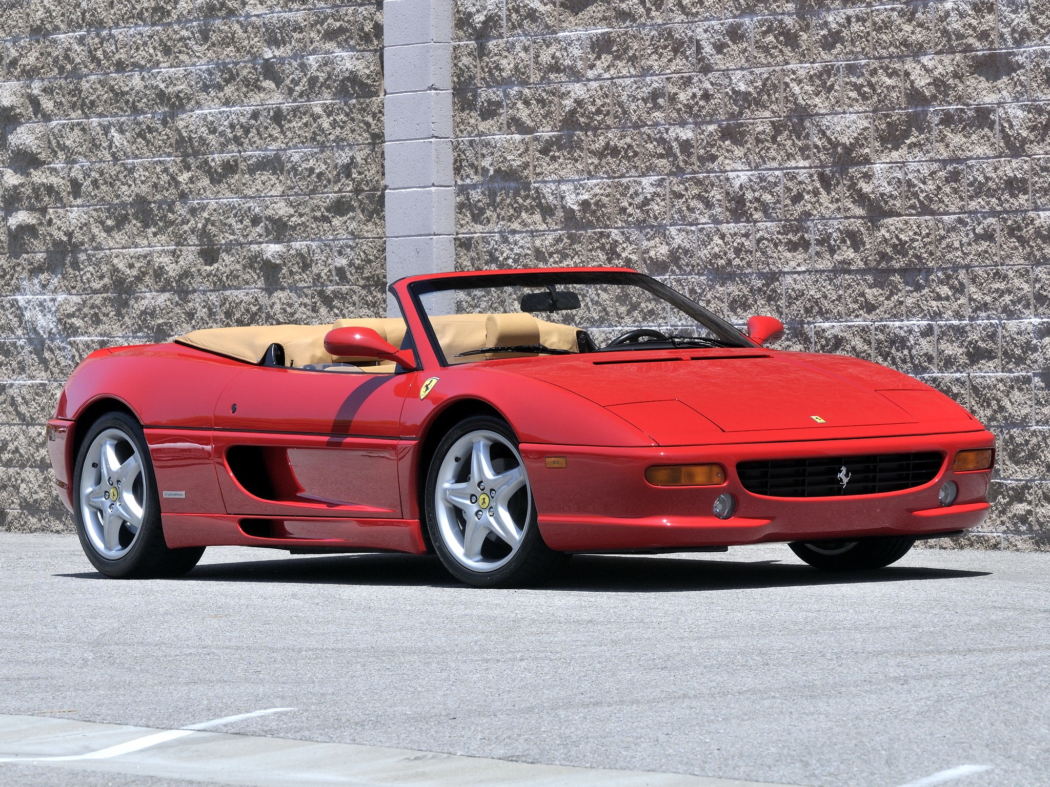 Ferrari F355 Spider photo 27