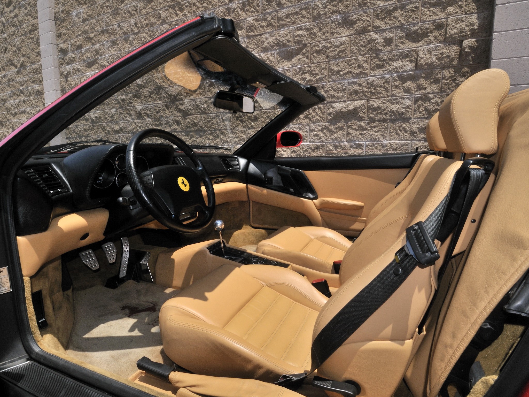Ferrari F355 Spider photo 47
