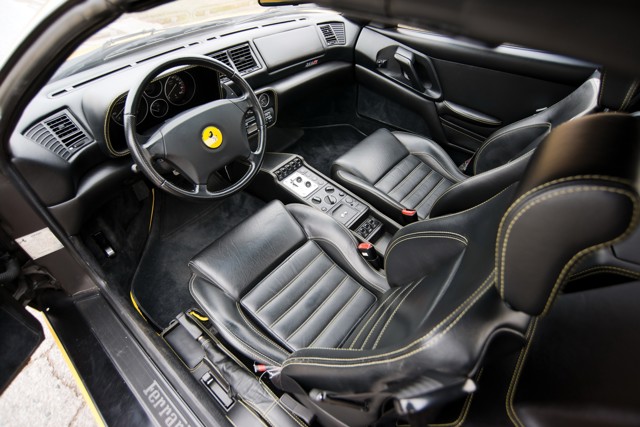 Ferrari F355 Spider foto 50