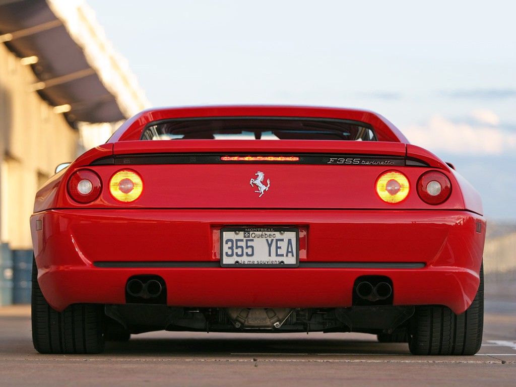 Ferrari F355 photo 9