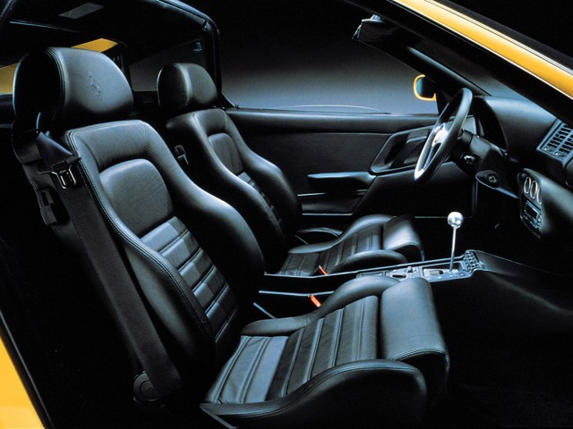 Ferrari F355 foto 18