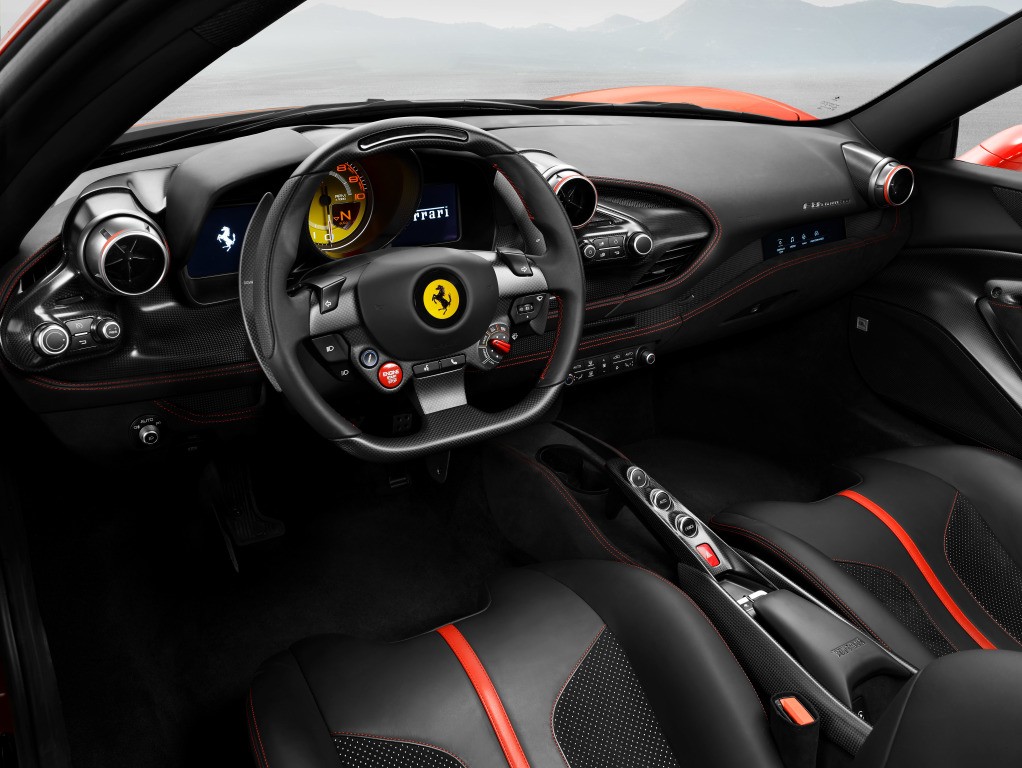 Ferrari F8 photo 27
