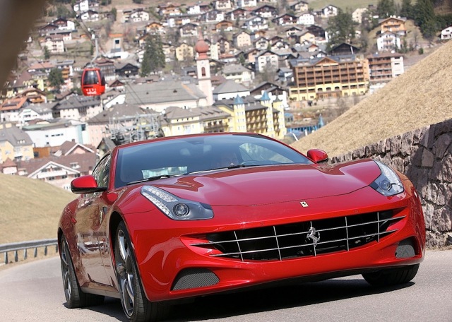 Ferrari Ff photo 28