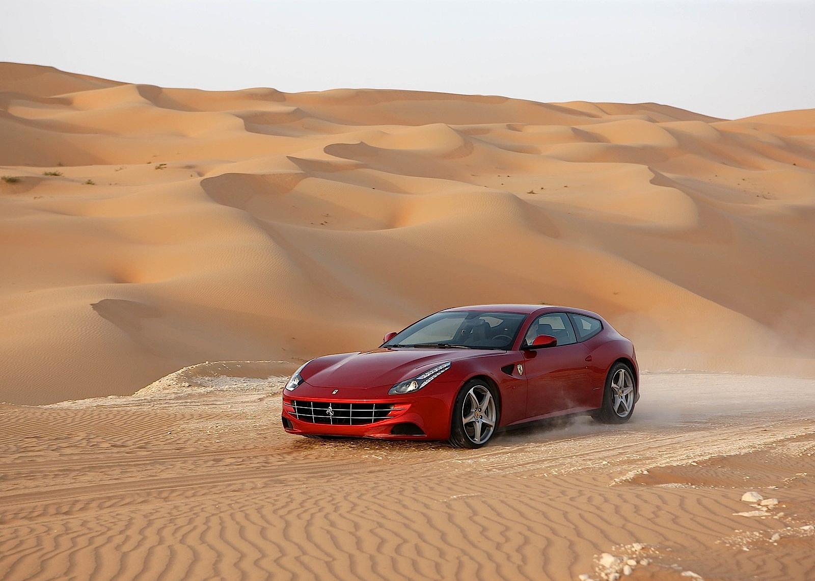 Ferrari Ff photo 32