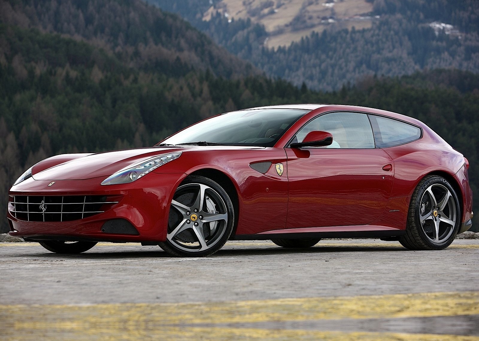 Ferrari Ff photo 36