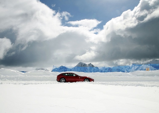 Ferrari Ff photo 45