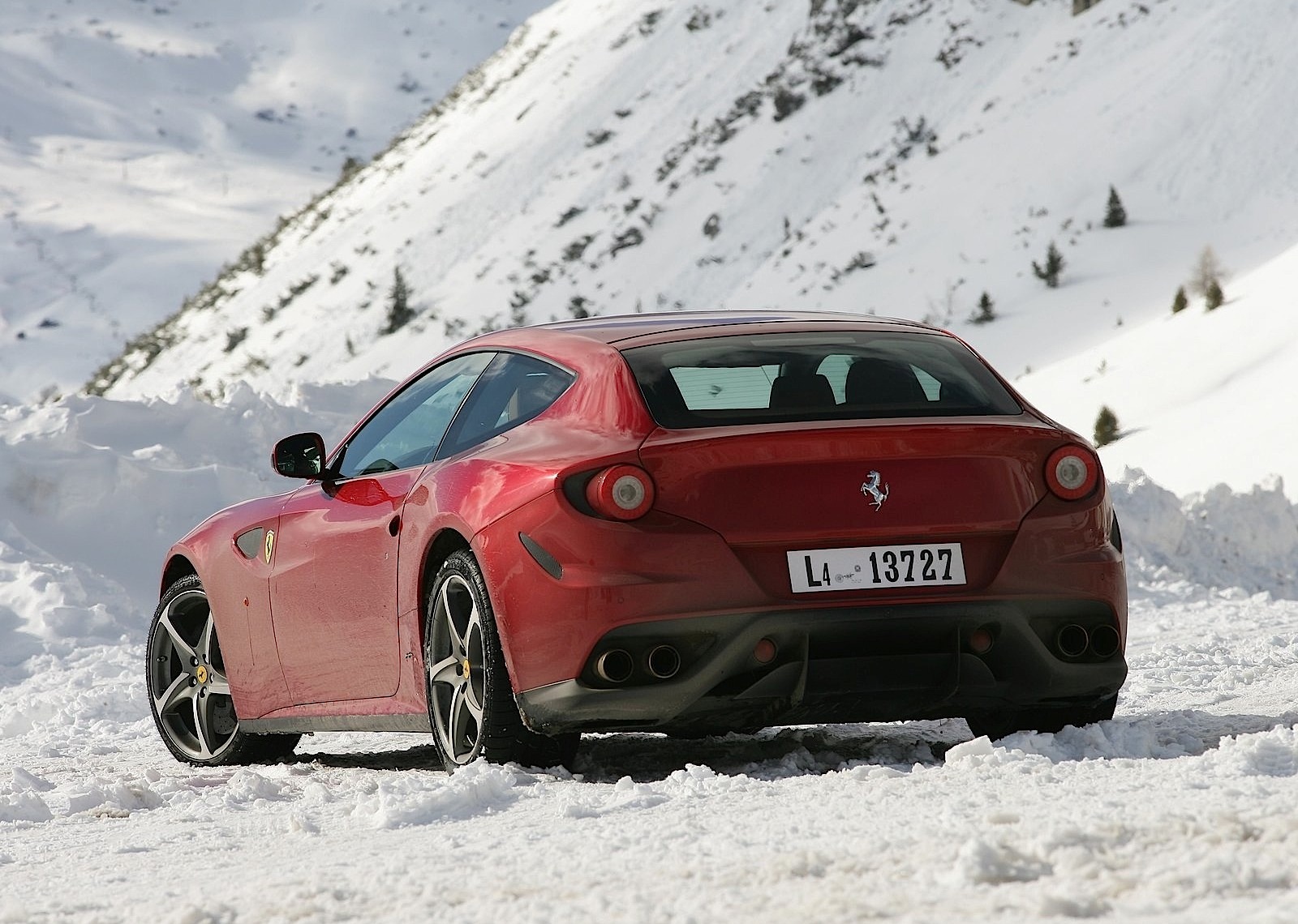 Ferrari Ff photo 49