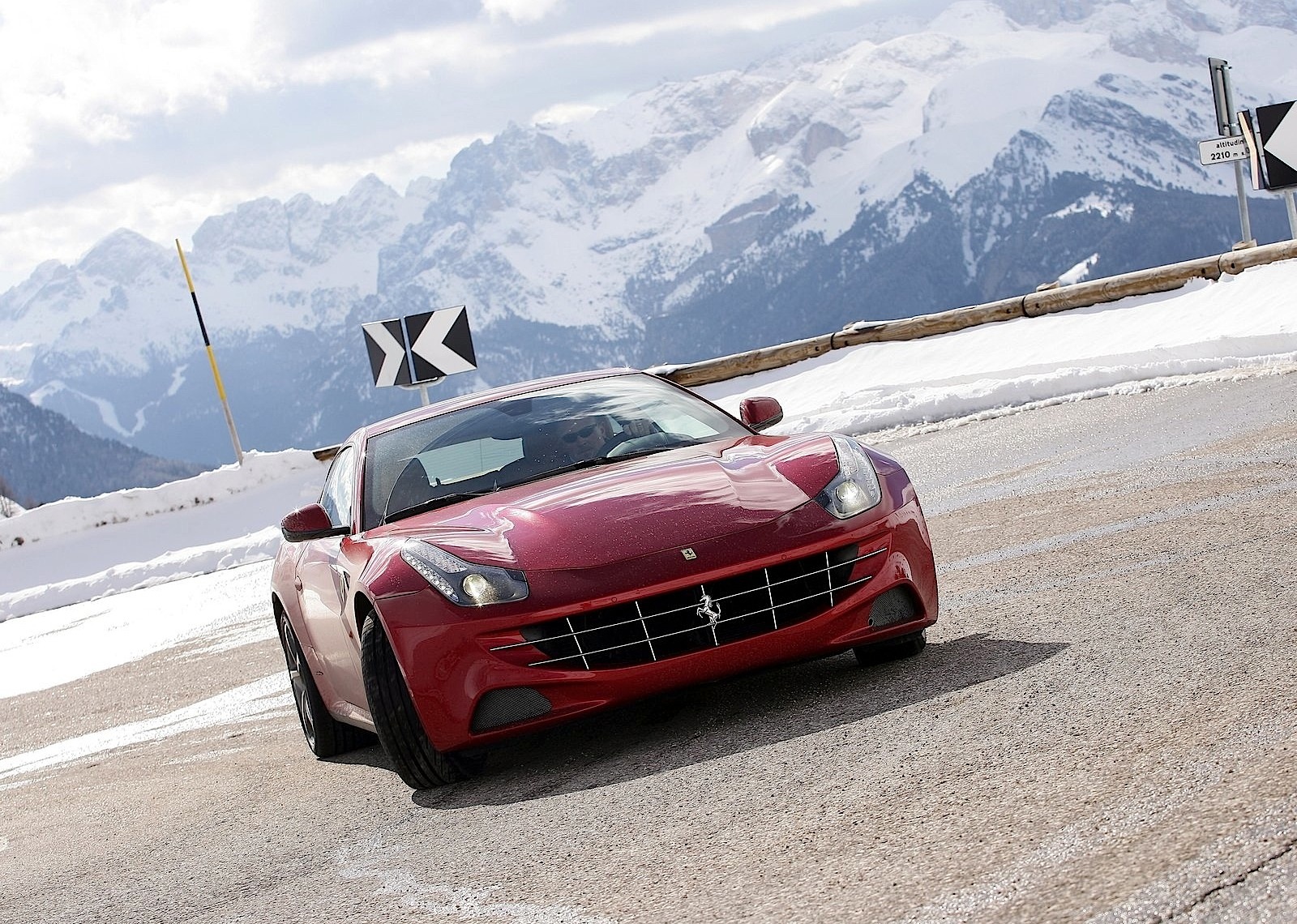 Ferrari Ff photo 60