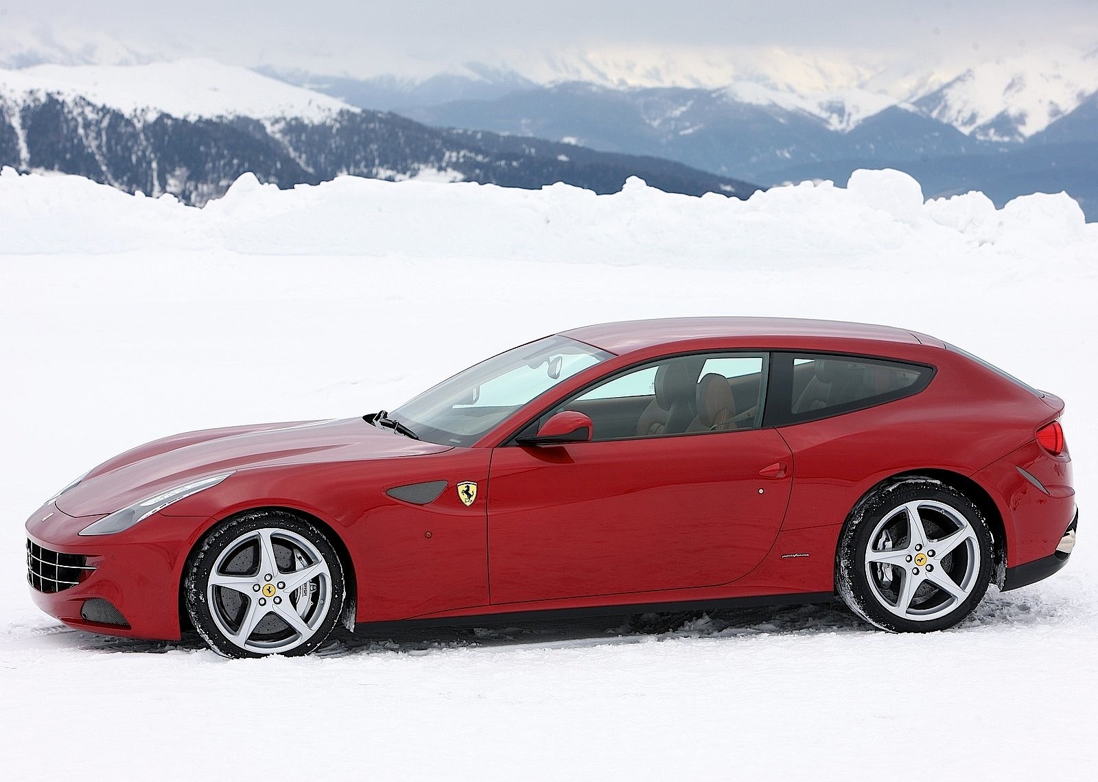 Ferrari Ff photo 64