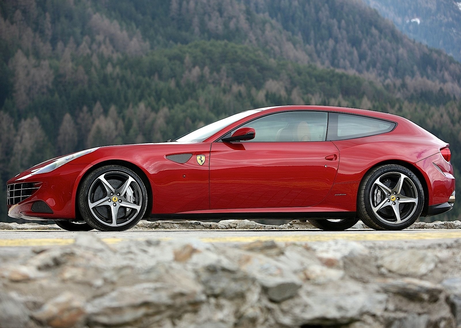 Ferrari Ff photo 65
