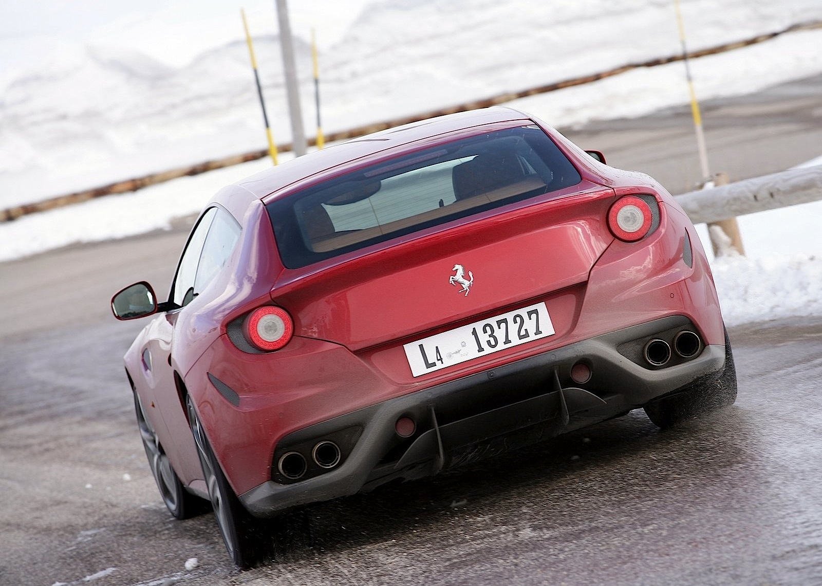 Ferrari Ff photo 73
