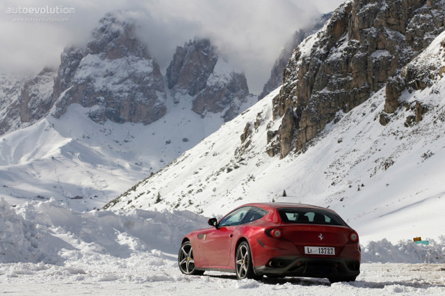 Ferrari Ff photo 15