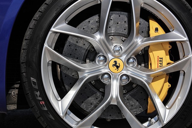 Ferrari Gtc4lusso T foto 20