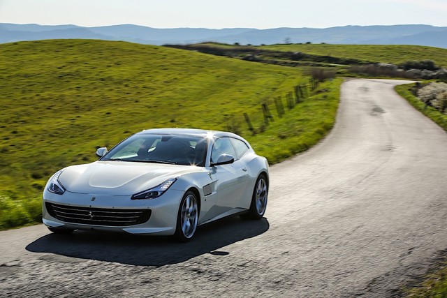 Ferrari Gtc4lusso T foto 24