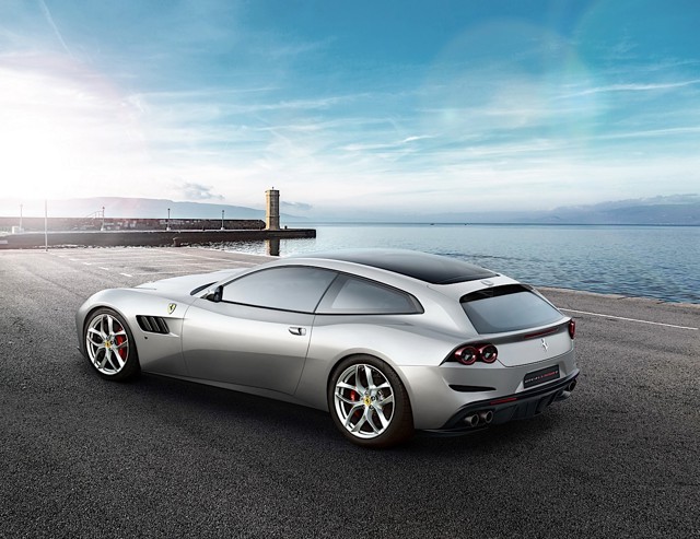 Ferrari Gtc4lusso T foto 25