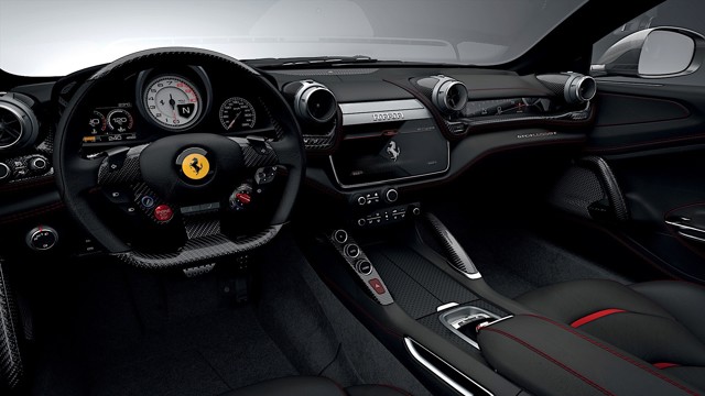Ferrari Gtc4lusso T foto 32