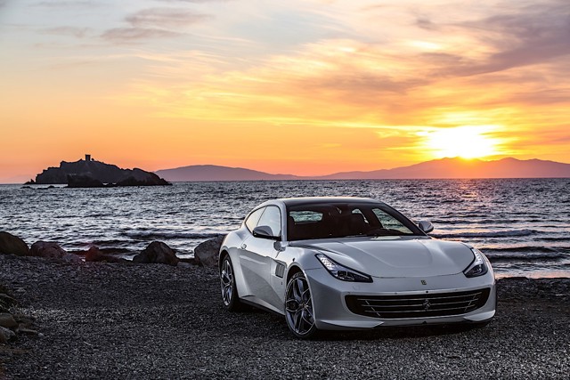 Ferrari Gtc4lusso T foto 2
