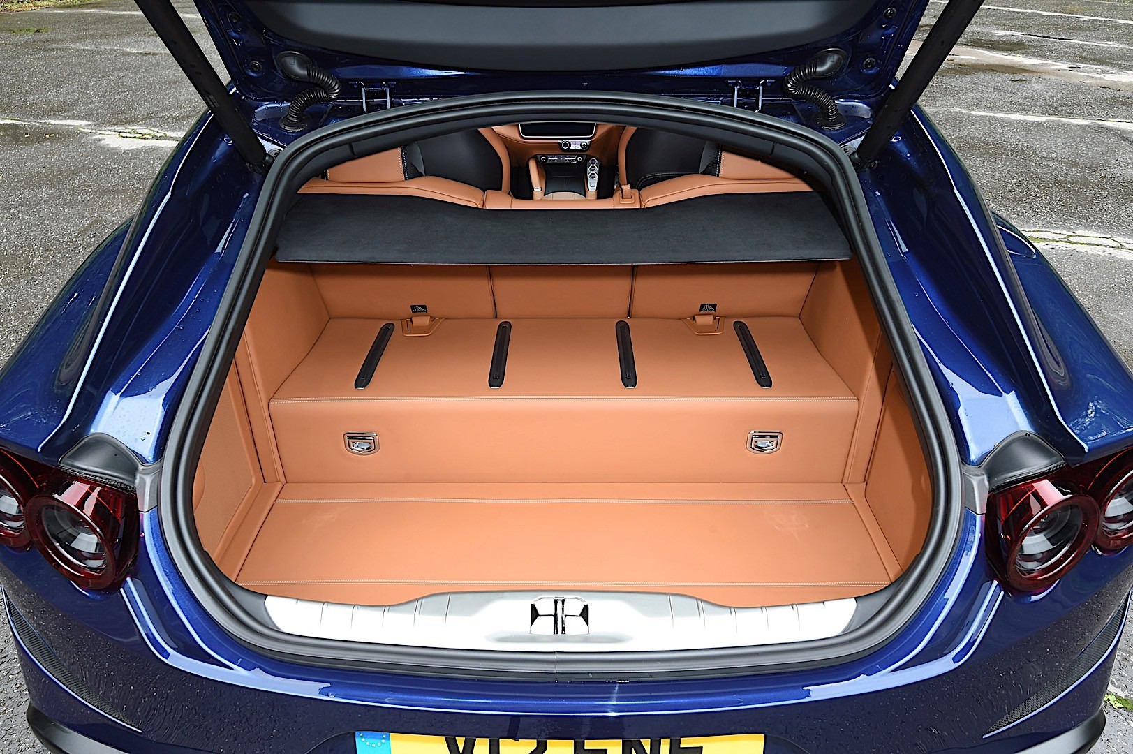 Ferrari Gtc4lusso photo 47