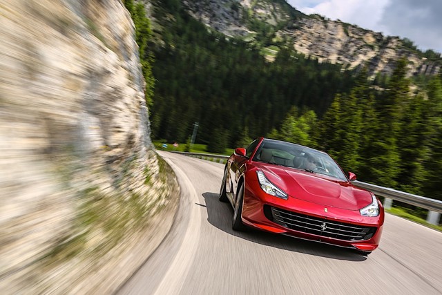 Ferrari Gtc4lusso foto 9